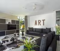 Villa Issi, Living room area